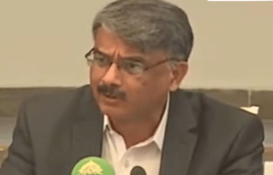 چوہدری انوار الحق کے کاغذاتِ نامزدگی کی منظوری ہائی کورٹ میں چیلنج، رٹ پٹیشن سماعت کے لیے منظور