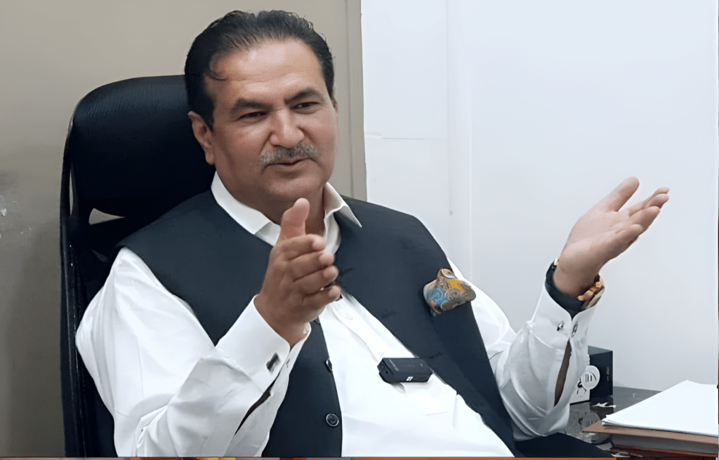 نو منتخب سپیکر طارق فاروق کی سیاسی جدوجہد ،1990میں رکن کشمیر کونسل منتخب ہوئے،رپورٹ