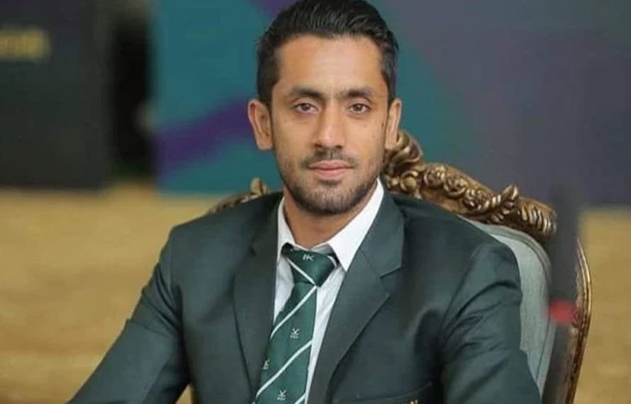 عماد بٹ