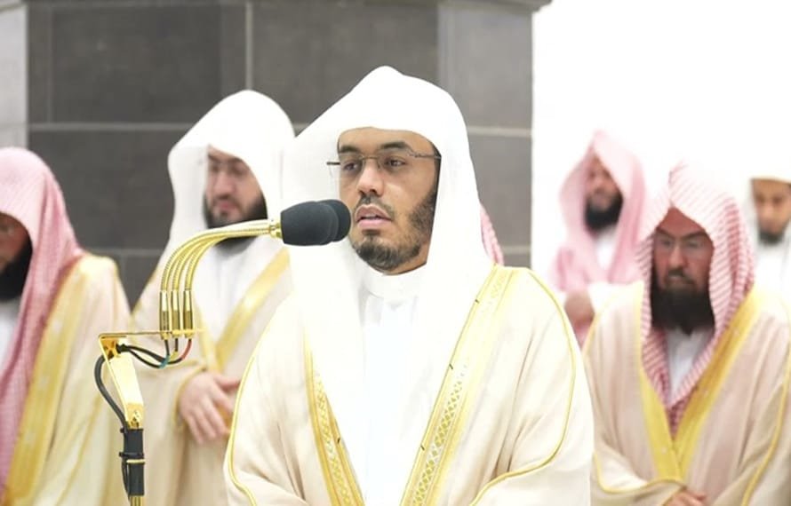 تصدیق کئے بغیر کوئی خبر سوشل میڈیا پر شیئر نہ کریں،اللہ کے سامنے جوابدہ ہونا پڑےگا، امام کعبہ شیخ یاسر الدوسری
