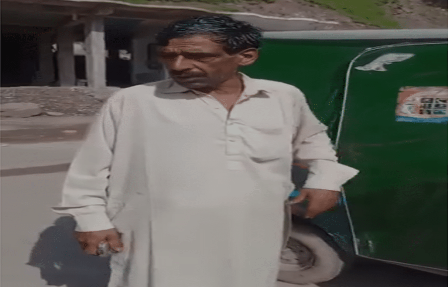 رکشہ ڈرائیور