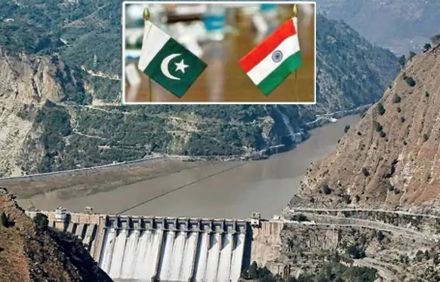 پانی پاکستان کے 24 کروڑ عوام کی شہہ رگ ہے، روکنے کی کوشش کا مؤثر جواب دیا جائے گا: وفاقی وزیر عطا اللہ تارڑ