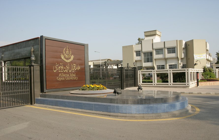 علامہ اقبال اوپن یونیورسٹی کا چینی زبان کے فروغ کیلئے مرکز قائم کرنے کا فیصلہ