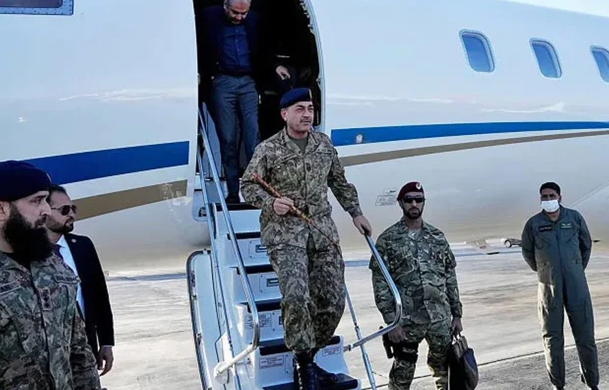 عاصم منیر