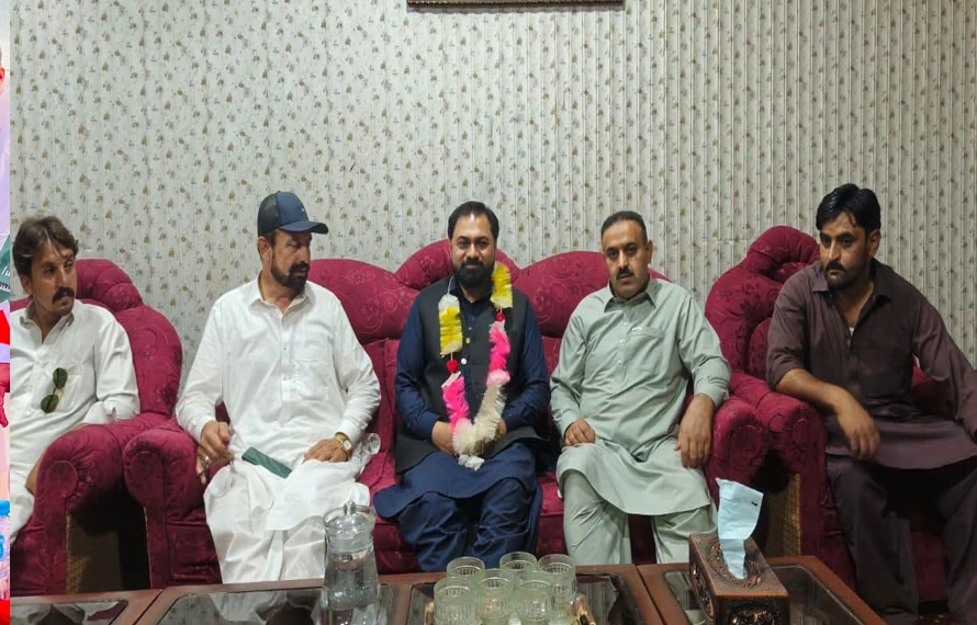 عبدالماجد خان کو بڑا جھٹکا، خواجہ دلاور درانی کی ہزارہ میں دھوم