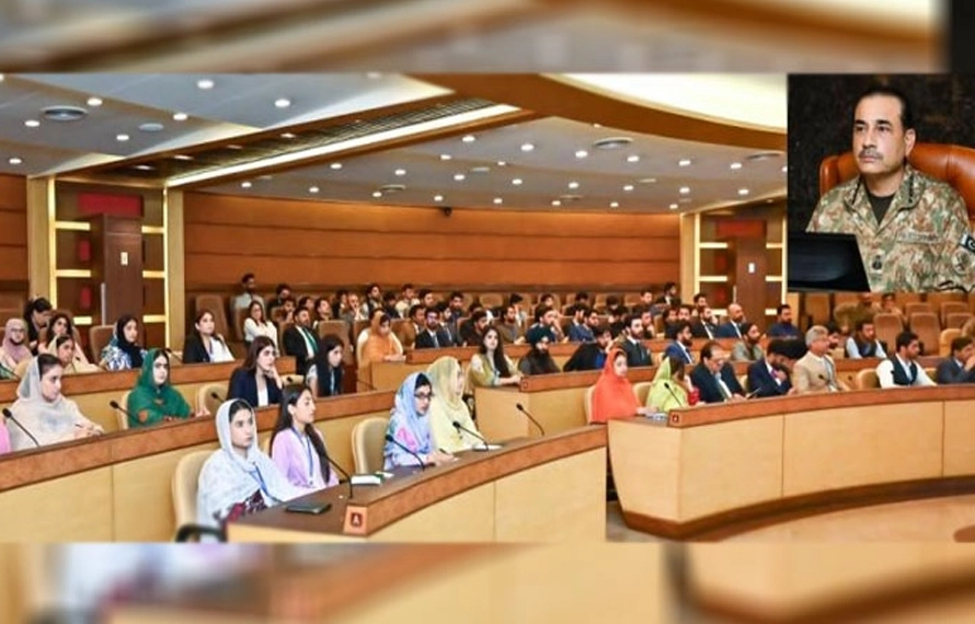 دہشتگردوں اور انکے سہولت کاروں کیخلاف کارروائیاں جاری رہیں گی،فیلڈ مارشل عاصم منیر