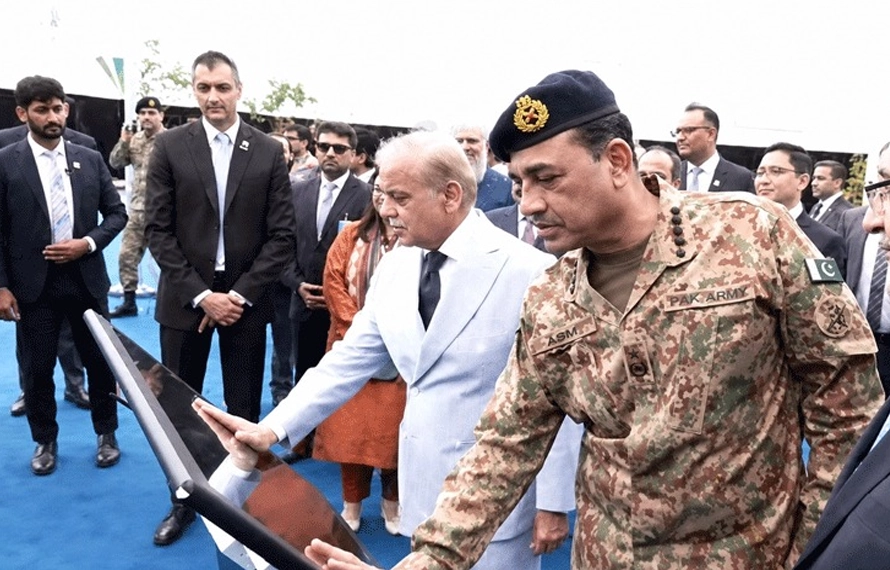 وزیراعظم اور فیلڈ مارشل نے ڈیٹا سینٹر سکائی 47 قراقرم ون کا افتتاح کر دیا