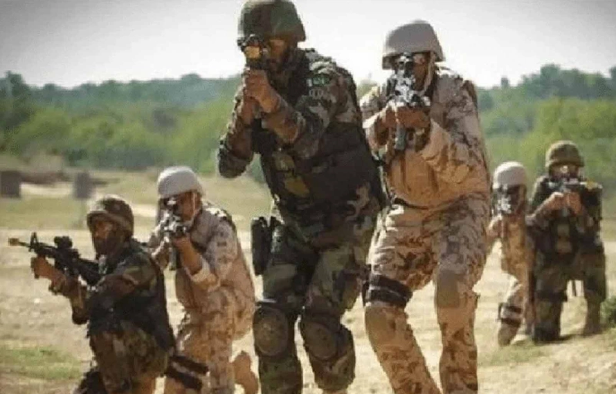 پاک فوج