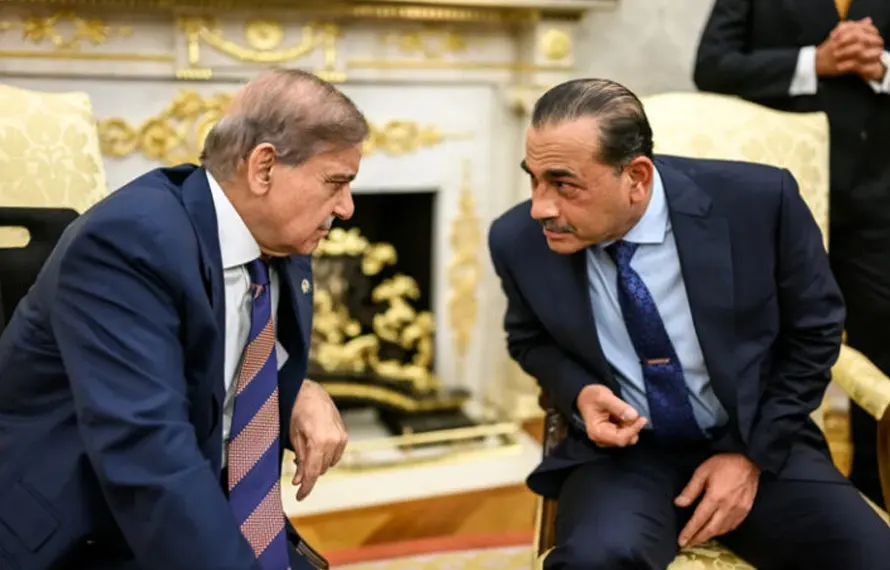 ملک میں بڑھتی آبادی پر قابو پانے کیلئے ‘نیشنل پاپولیشن کونسل’ قائم، نوٹیفکیشن جاری