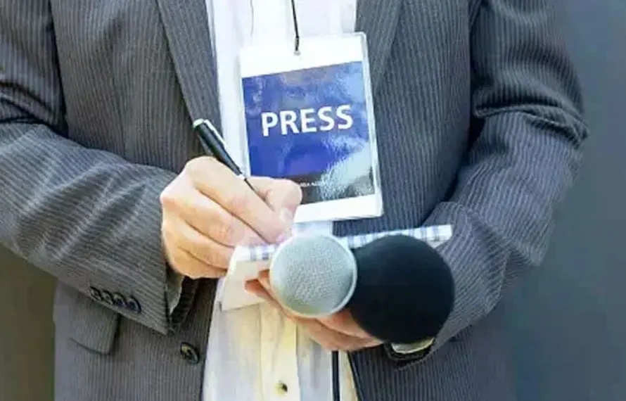 تحقیقات سیل : پاکستانی صحافی کو خریدنے کی ’غیر ملکی‘ نیٹ ورک کی کوشش بے نقاب