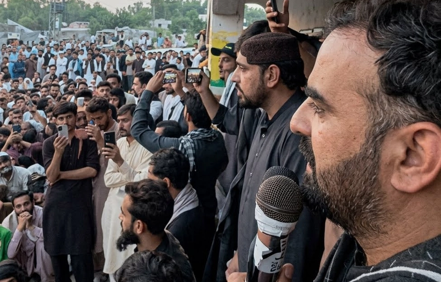 کور ممبر ایکشن کمیٹی سردار امان کی پاکستانیوں کیخلاف ہرزا سرائی،بدکلامی کی انتہا