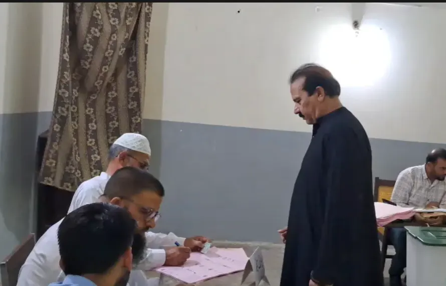میرپور ڈویژن میں عوام نے احتجاج کے بجائے ووٹ کی طاقت پر اعتماد کا اظہار کر دیا