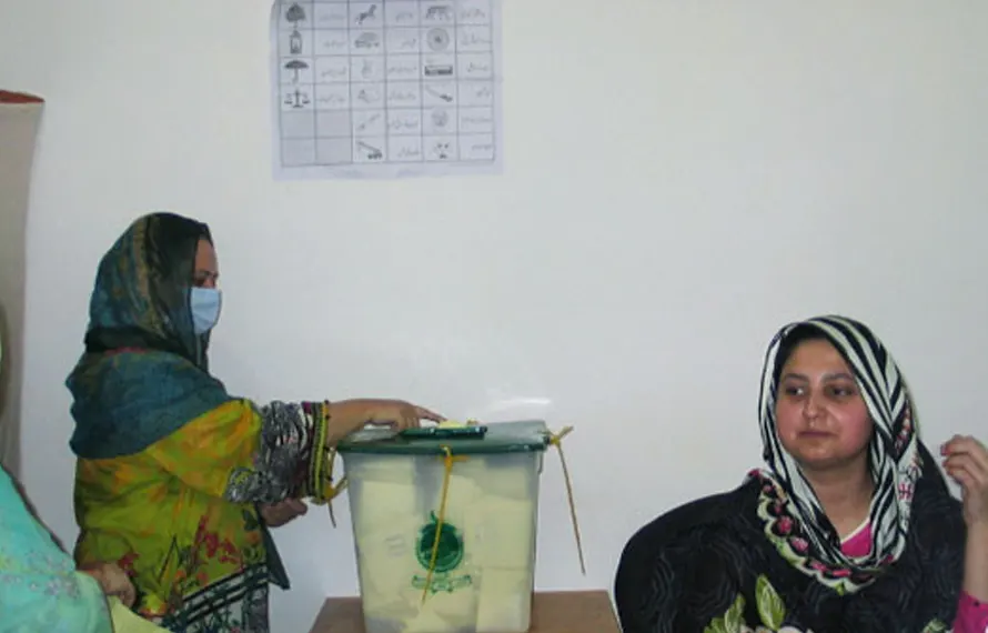 3 ووٹرز کے لیے 3 پولنگ اسٹیشنز اور 20 اہلکار تعینات، پولنگ اسکیم شائقین کی توجہ کا مرکز