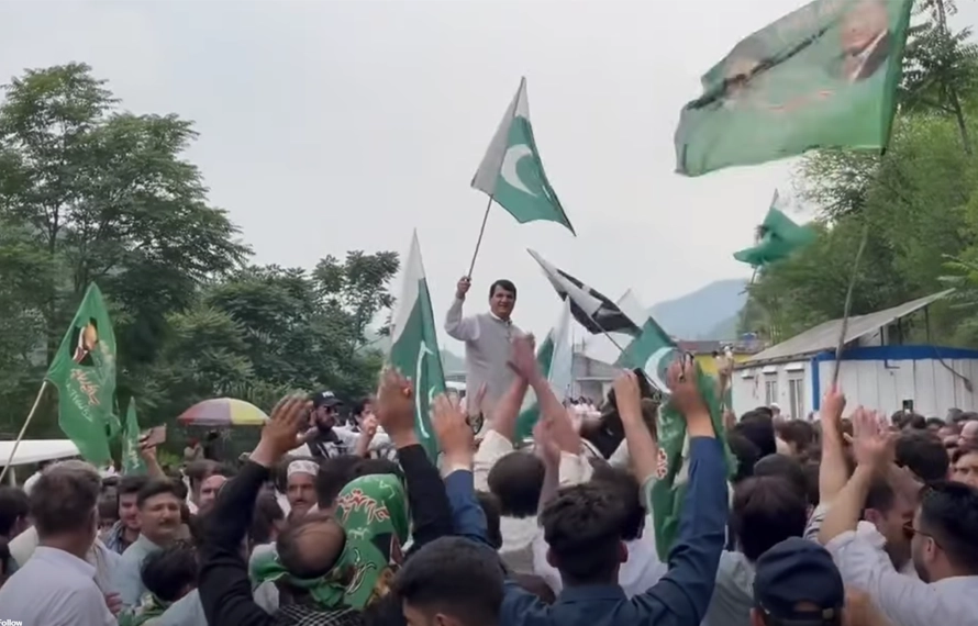 مظفرآباد میں ’’ پاکستان زندہ باد‘‘ ریلی،کشمیریوں کے جذبے پر فخر ہے،امیر مقام