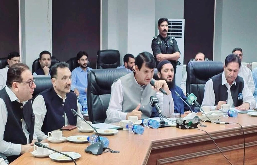 ن لیگ نے پیپلزپارٹی کو بڑا جھٹکا دیدیا، راجہ نوید گوگا سمیت اہم شخصیات شامل