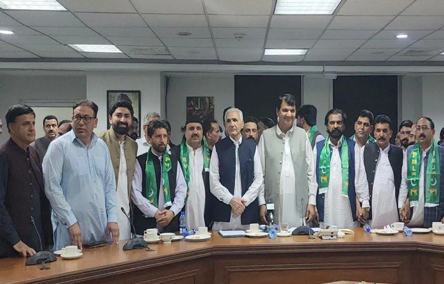 راج محل سے پیپلزپارٹی کے اہم رہنما چوہدری زمان جنگی ن لیگ میں شامل