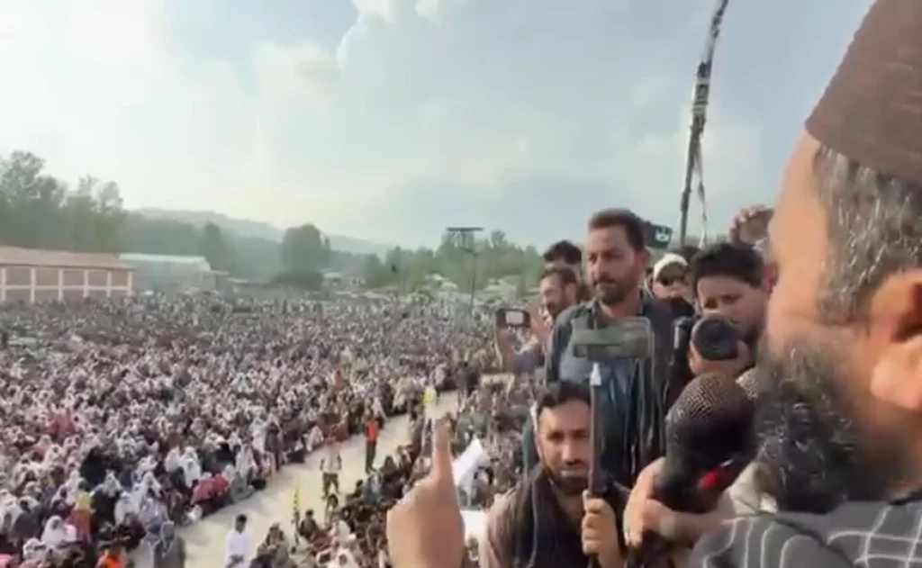 راولاکوٹ فائرنگ واقعہ: بھارتی خفیہ ایجنسی را سے منسلک اکاؤنٹ کا بیانیہ کالعدم ایکشن کمیٹی کے گروپس میں بھی گردش کرنے لگا