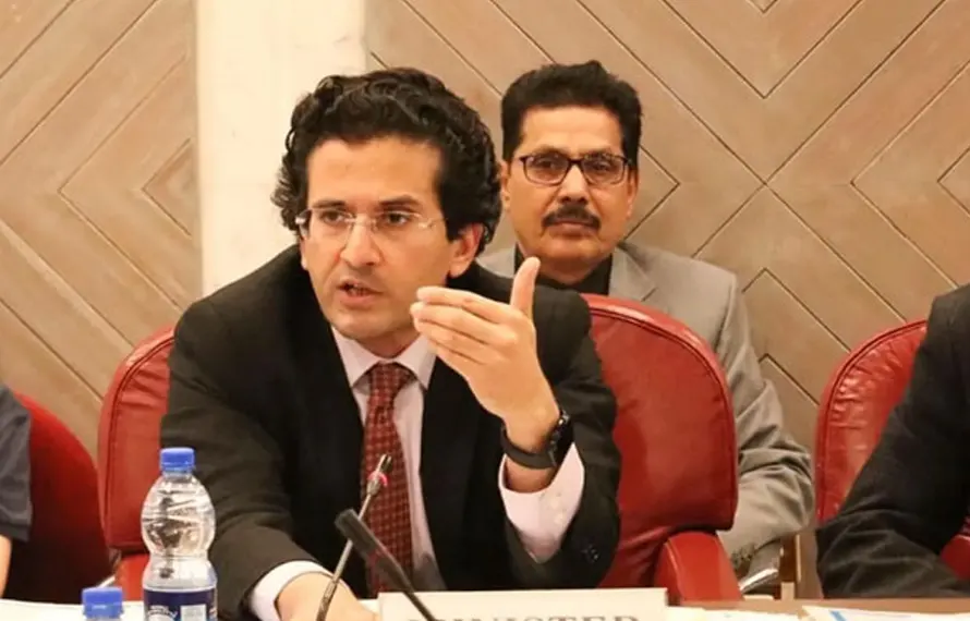 پاکستان کے سمندروں میں ترکش پیٹرولیم کی آف شور ڈرلنگ جلد شروع، بڑی سرمایہ کاری متوقع: علی پرویز ملک