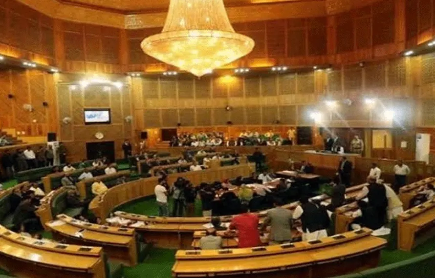 آزاد کشمیر کی نئی اسمبلی آج حلف اٹھائے گی، اسپیکر اور ڈپٹی اسپیکر کا انتخاب کل ہوگا