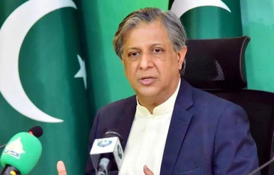 وفاقی حکومت کا عمران خان کی ہسپتال منتقلی کا عدالتی فیصلہ چیلنج کرنے کا اعلان