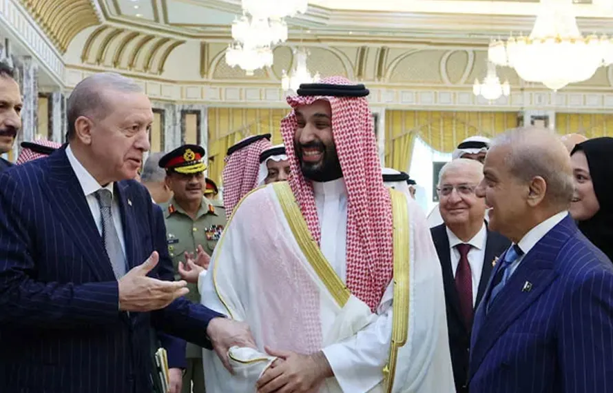 بنگلا دیش کا پاکستان، ترکیہ اور سعودی عرب کے دفاعی معاہدے میں شمولیت کا امکان
