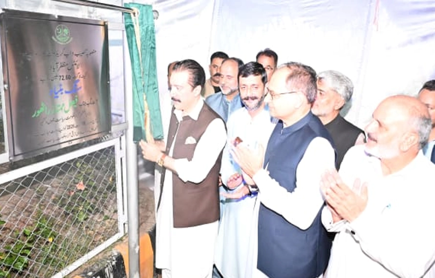 وزیراعظم فیصل ممتاز راٹھور کا ایک اور انقلابی اقدام ،سولر سٹریٹ لائٹس منصوبے کا افتتاح