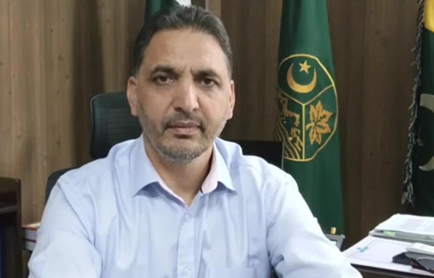 بھیڑی:پولنگ عملے کے  سیاسی شخصیت کے گھر قیام کی خبریں بے بنیاد،ڈپٹی کمشنر منیر قریشی