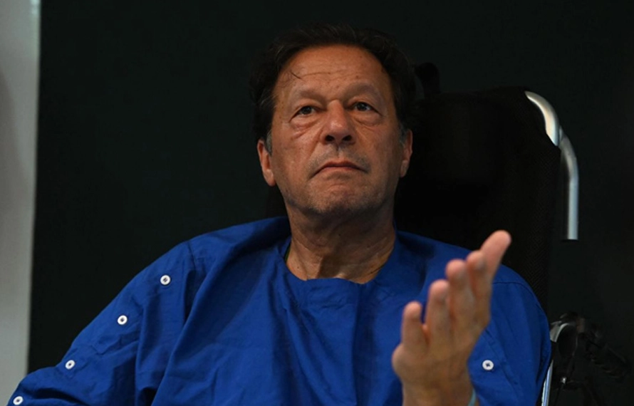 بانی پی ٹی آئی عمران خان کو ہسپتال سے واپس جیل منتقل کردیا گیا