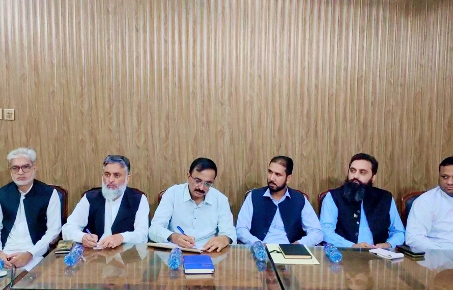 افتخارگیلانی