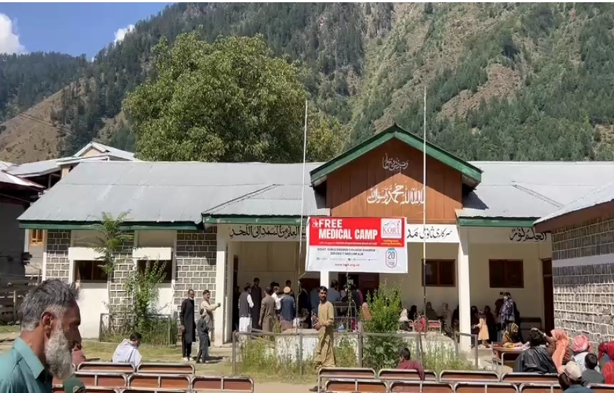 شاردہ : کورٹ اور پاک فوج کے اشتراک سے میڈیکل کیمپ، ہزاروں مریضوں کا معائنہ