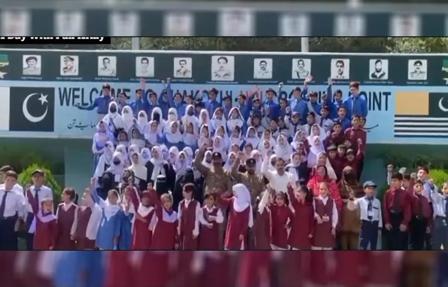 آزادکشمیر کے مختلف تعلیمی اداروں کے طلبہ کا “ایک دن پاک فوج کے ساتھ”