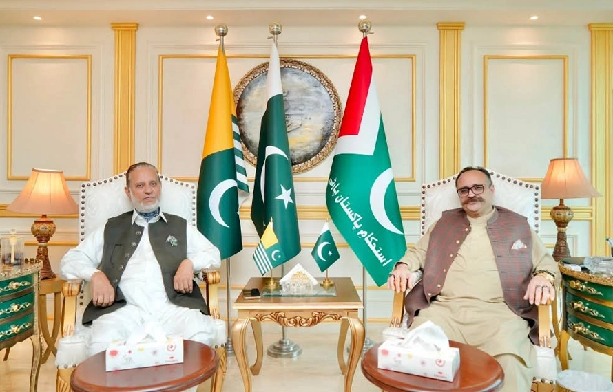 سردارتنویر الیاس، سردار عتیق ملاقات، پونچھ صورتحال پرتشویش کا اظہار، ملکرحل کرنے پراتفاق