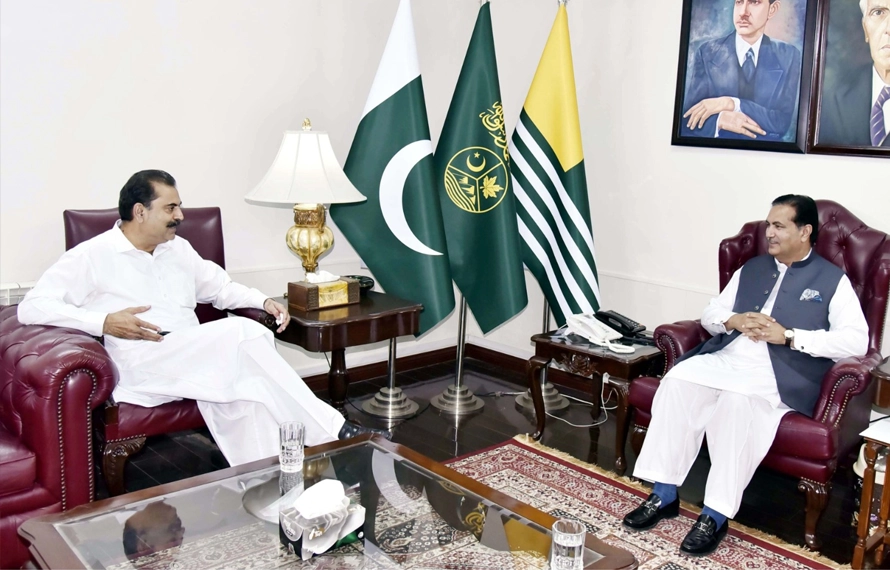 قائم مقام صدر طارق فاروق سے دیوان علی چغتائی کی اہم ملاقات، منصب سنبھالنے پر مبارکباد