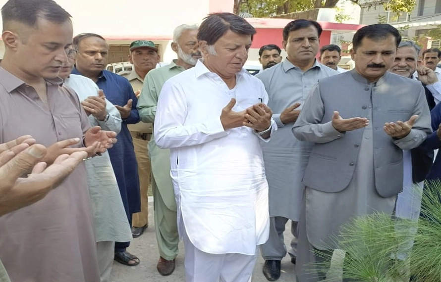 وزیرجنگلات کا کوٹلی کا دورہ،کام فائلوں میں نہیں زمین پرنظرآنا چاہئے،وقار احمد نور