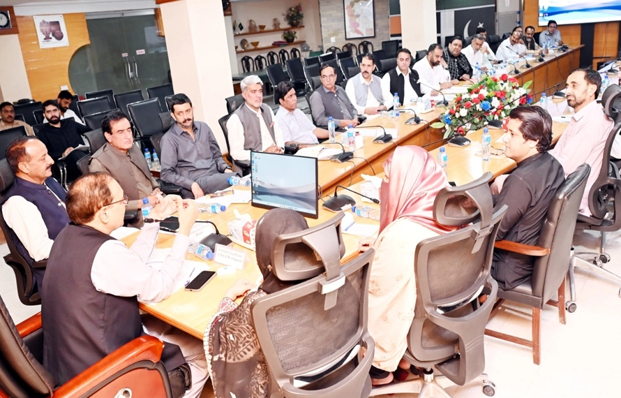 آزادکشمیر حکومت پنجاب کے نقش قدم پر’’ستھرا کشمیر پروگرام‘‘ لانچ کردیا