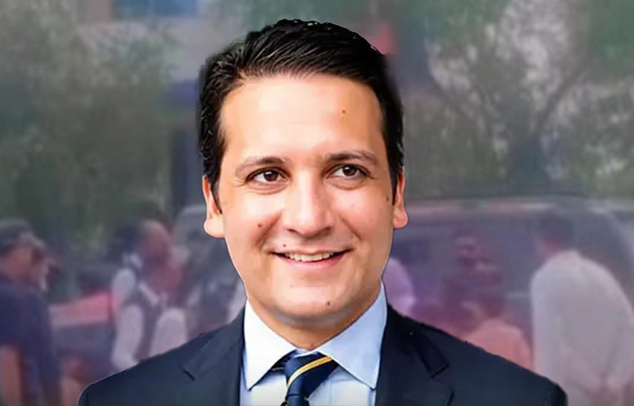 افتخار گیلانی