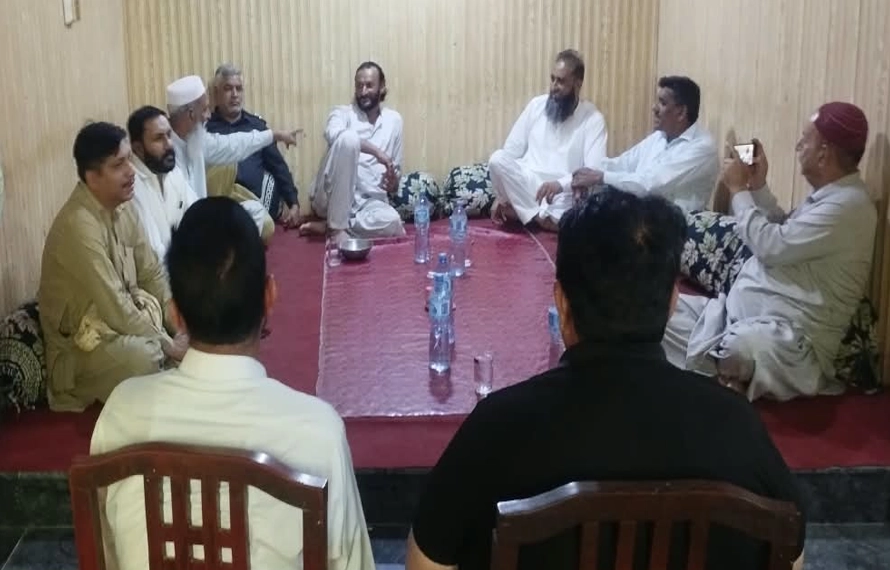 برنالہ:پولیس اور معززین علاقہ کا مشترکہ اجلاس،کالعدم ایکشن کمیٹی کیساتھ سختی سے نمٹنے کا فیصلہ
