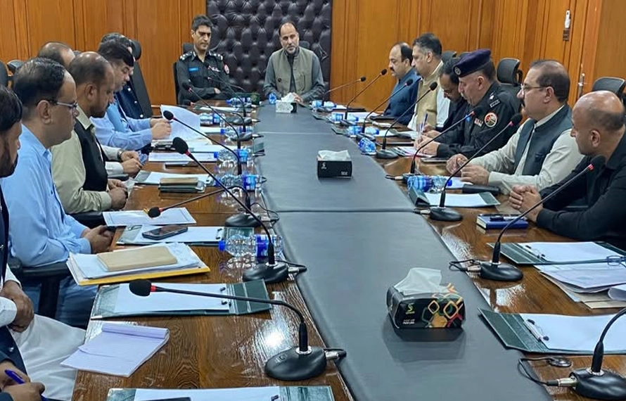 مظفرآباد میں ٹریفک جام ،تجاوزات سے چھٹکارہ کیلئے سخت اقدامات کا فیصلہ