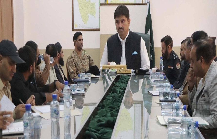 گرین بس منصوبے کی تکمیل کیلئے تاخیری حربہ قبول نہیں،ڈپٹی کمشنر ممتاز کاظمی
