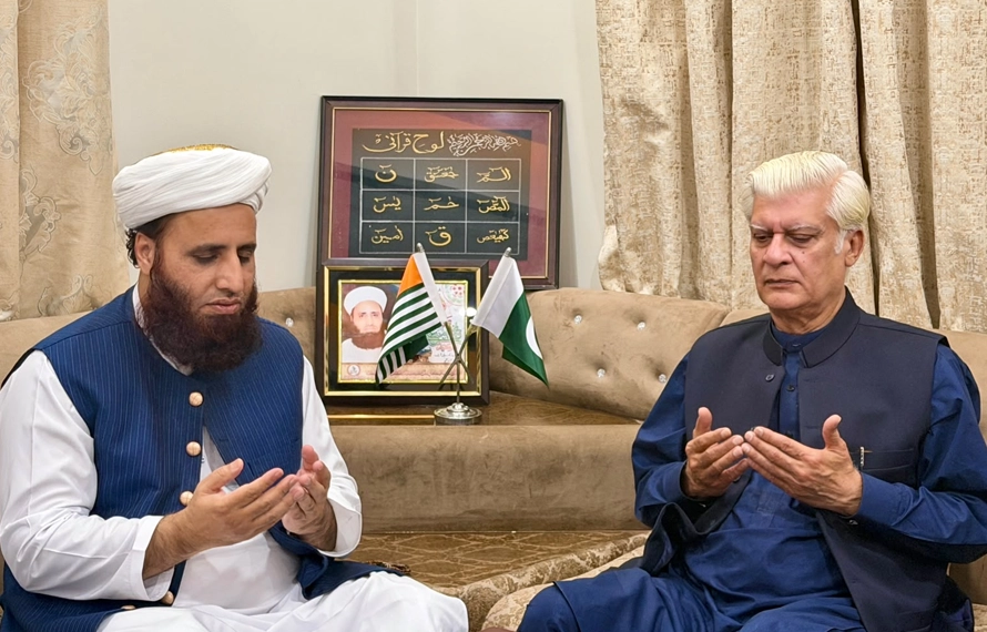 سابق سینیٹر ڈاکٹرآصف کرمانی کی پیرسعید احمد بخاری کی وفات پر تعزیت
