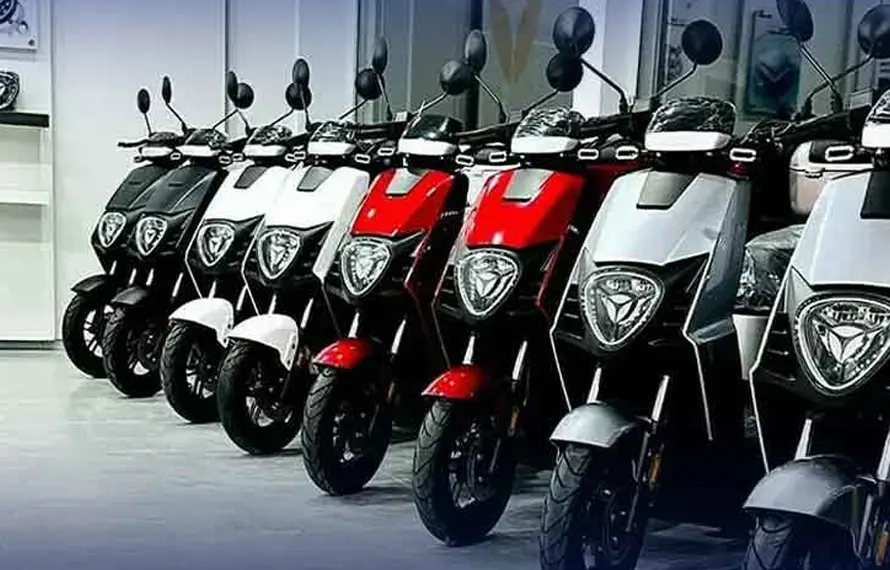 90 روز میں ایک لاکھ الیکٹرک بائیکس فراہم کرنے کا منصوبہ