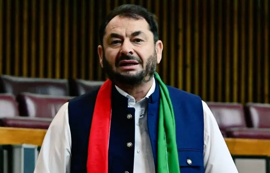 اقبال آفریدی بھی اچانک روپوش،احتساب کے خوف سے روپوشی اختیار کر لی