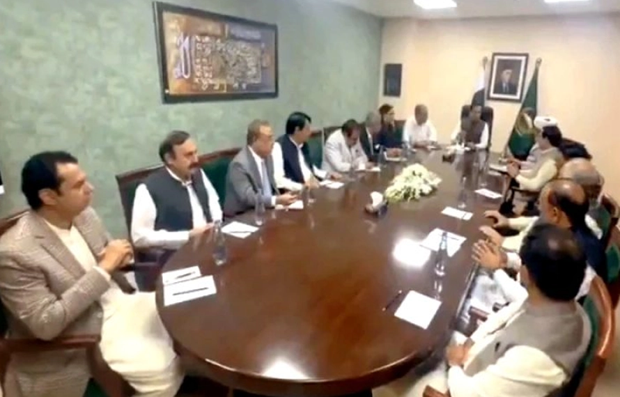 حکومت اور پی ٹی آئی کے درمیان مذاکرات میں بڑا ڈیڈلاک برقرار