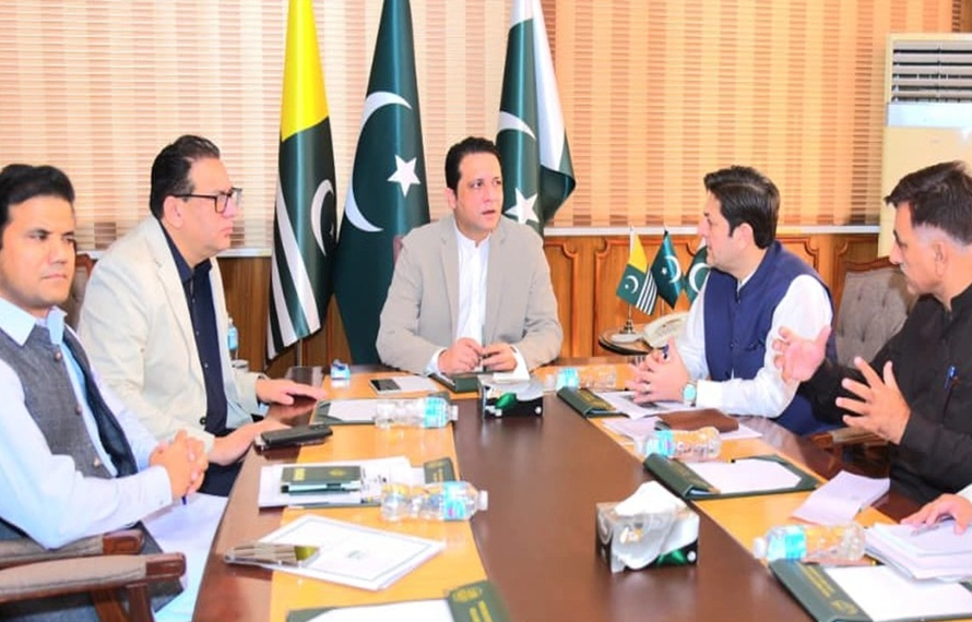 ون ونڈو آپریشن،پلاٹس کی رجسٹریشن کو آسان بنائیں گے، وزیراعظم گیلانی
