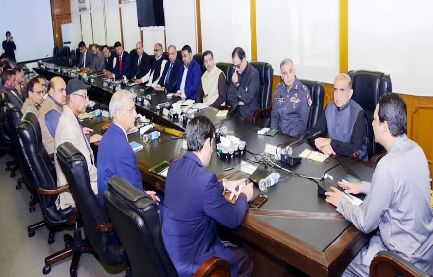 وزیراعظم افتخار گیلانی کا آن لائن سروسز کیلئے پورٹل لانچ کرنے کا اعلان