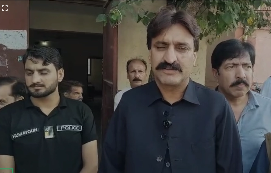 شہری کی شکایت پر ایکشن، ثاقب مجید کا اہلکاروں کیخلاف کارروائی کا حکم