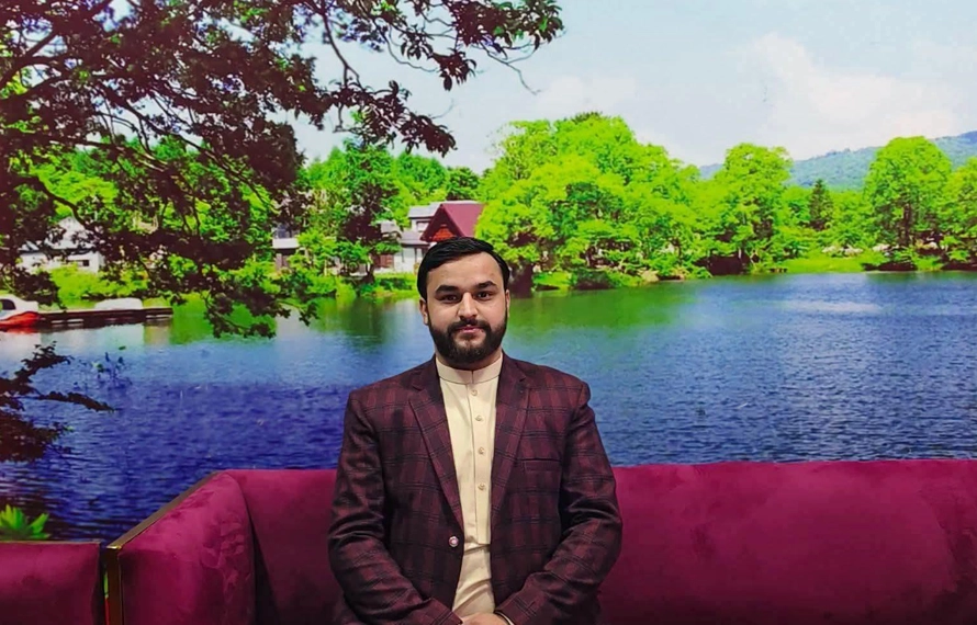 جہلم ویلی: ڈوبہ سیداں کے نوجوان ثقلین کاظمی لیکچرار ریاضی BPS-17منتخب