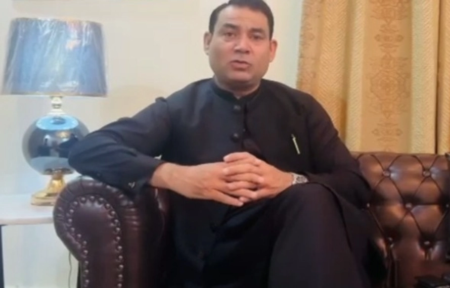 فضل الرحمن کو جہاں سے پیسے زیادہ ملتےہیں وہیں دوڑے چلے جاتے ہیں ، صدر میرپور چیمبر عمرجرال